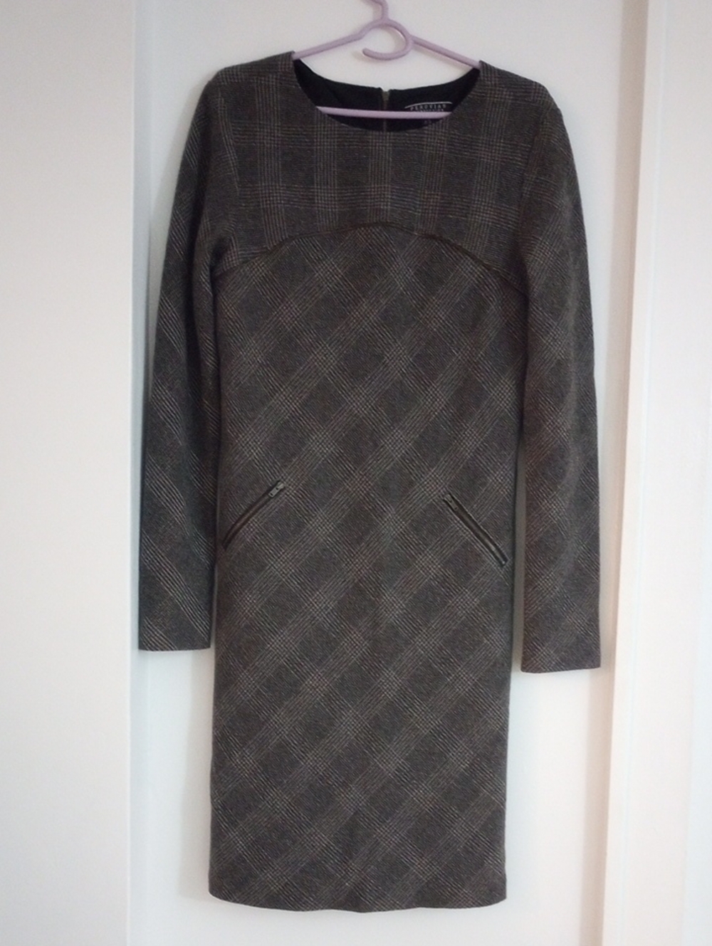 Peruvian Connection Wool Blend Gray Plaid Long-Sleeve Sheath Dress Size 6